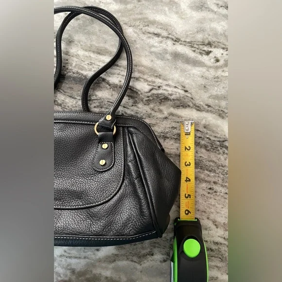 VTG Isaac Mizrahi Leather Shoulder Bag - Picture 9 of 10